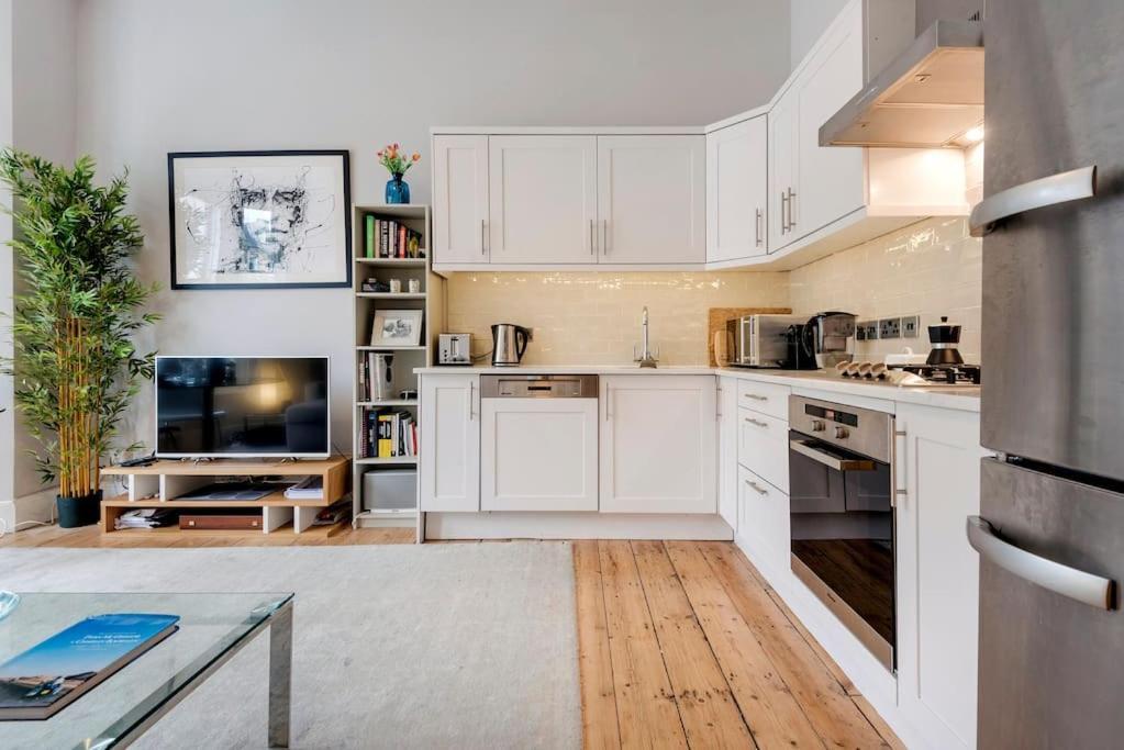 Apartmán Contemporary Clapham Living Londýn Exteriér fotografie